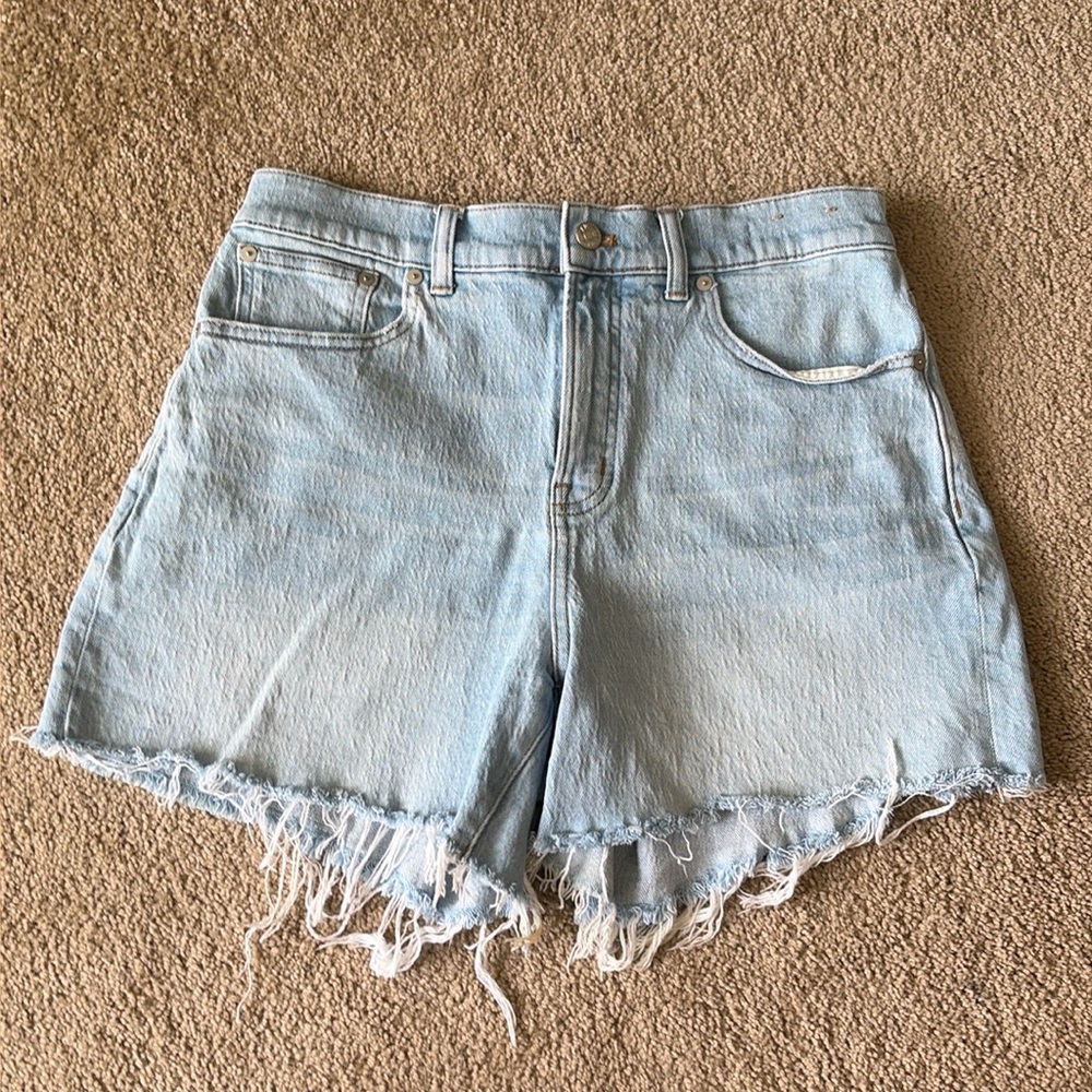 Madewell “perfect mid-length” Jean short